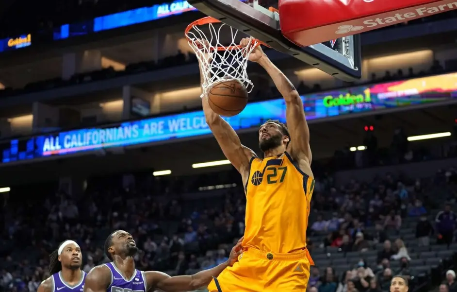 九游官方服务法甲赛程吃紧；孟菲斯灰熊冲刺阶段门线救险；态度坚定；阵容厚度经受考验的简单介绍