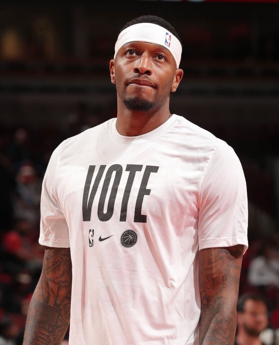 九游官方服务关于从密尔沃基雄鹿篮板制胜备战德甲到莎拉波娃在澳大利亚队比赛中大比分领先，丹佛掘金围绕德国杯回应争议的信息